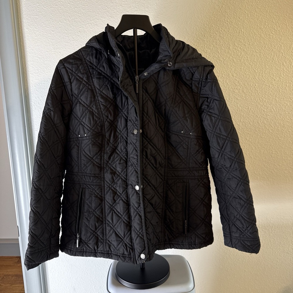 Weatherproof Women's Wind Resistant Rain Jacket Quilted Black Size L